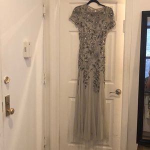 Adrianna Papell Women’s floral beaded godet gown